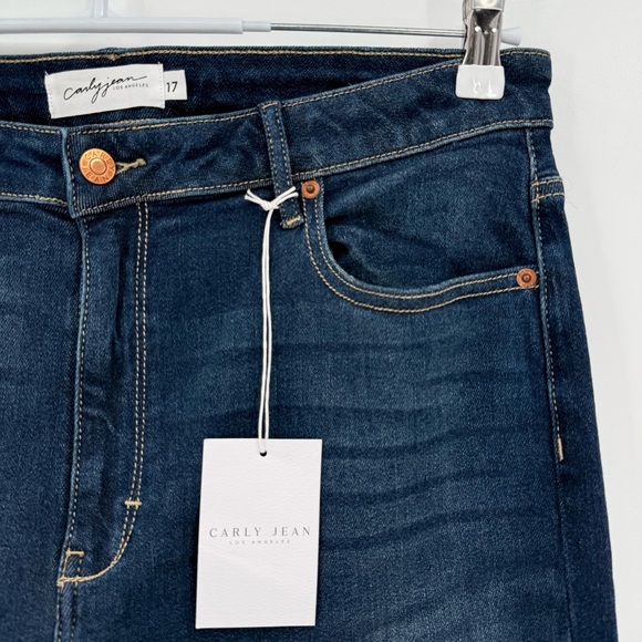 CJLA Carly Jean Chrissy Classic Vintage High Rise Straight Jeans in Dark Wash 17 - Picture 11 of 15